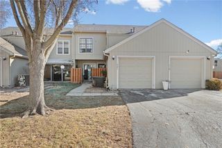 721 E 121st Street, Kansas City, MO 64146