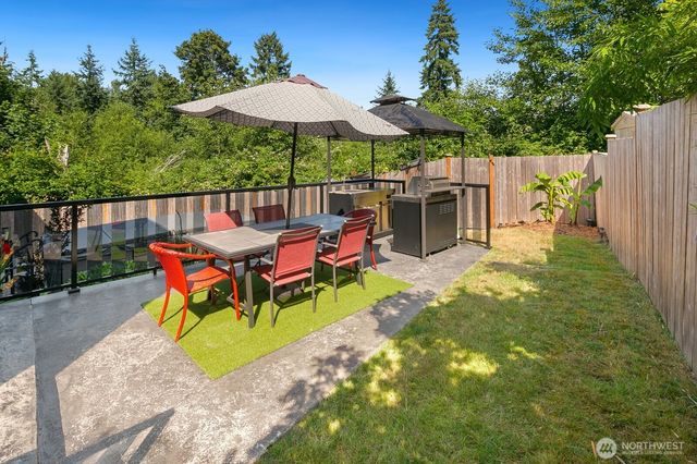 327 140th Street SW, Everett, WA 98208