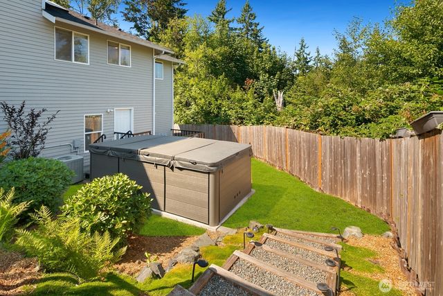 327 140th Street SW, Everett, WA 98208