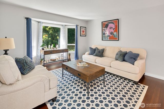 327 140th Street SW, Everett, WA 98208