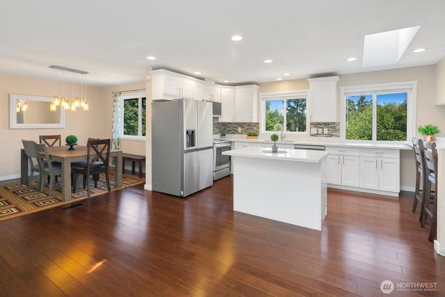 327 140th Street SW, Everett, WA 98208