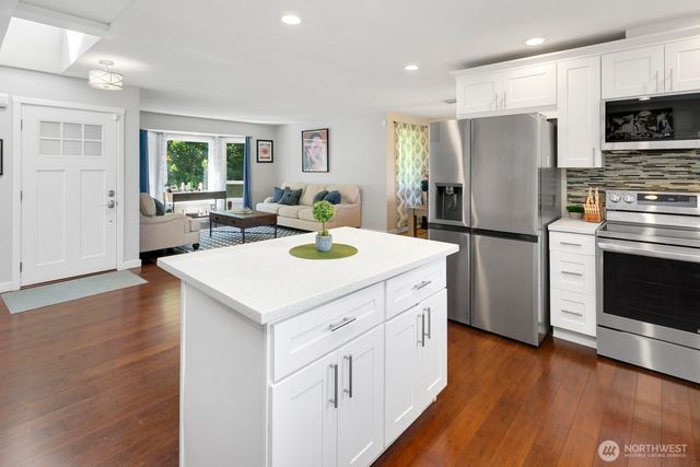 327 140th Street SW, Everett, WA 98208