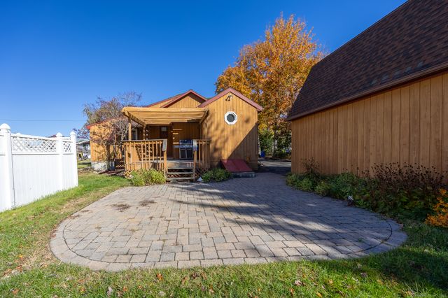 35 Maple Avenue, Wolcott, CT 06716