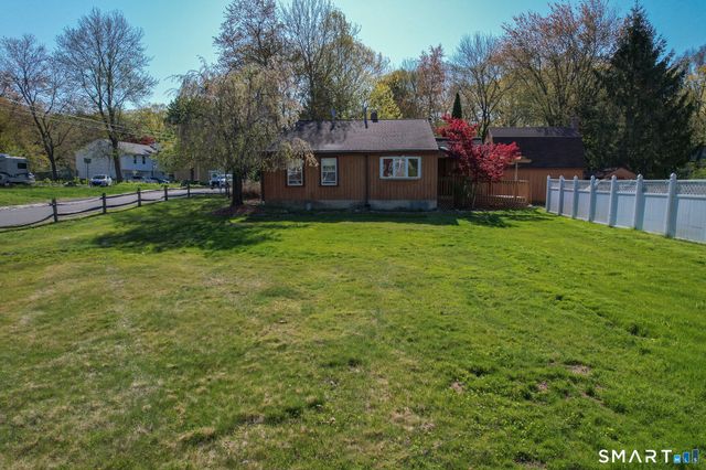 35 Maple Avenue, Wolcott, CT 06716