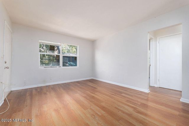 239 E 16TH Street 4, Jacksonville, FL 32206