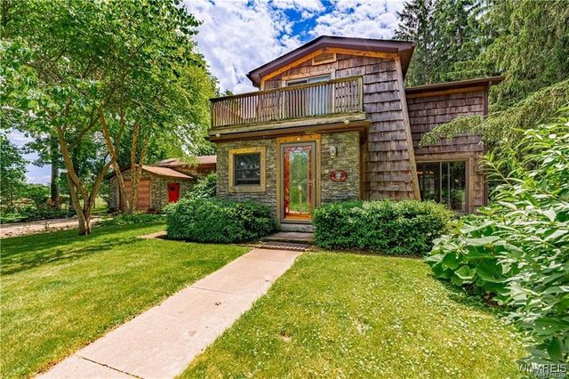 5948 Chestnut Road, Newfane, NY 14108