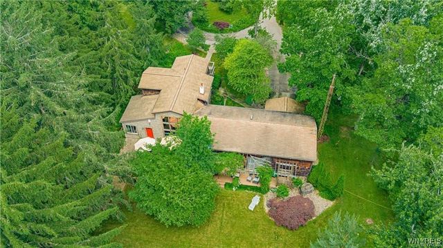 5948 Chestnut Road, Newfane, NY 14108