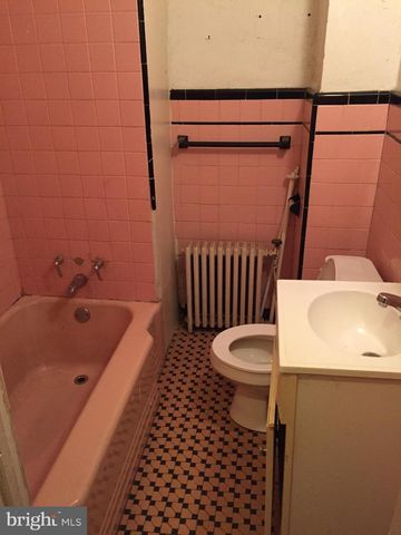 4076 E ROOSEVELT BLVD, Philadelphia, PA 19124