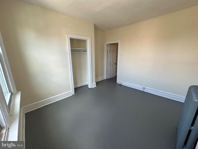 4076 E ROOSEVELT BLVD, Philadelphia, PA 19124