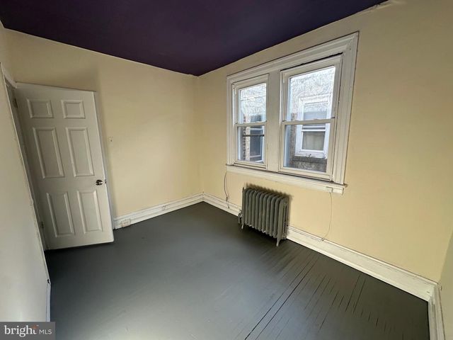 4076 E ROOSEVELT BLVD, Philadelphia, PA 19124