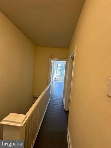 4076 E ROOSEVELT BLVD, Philadelphia, PA 19124