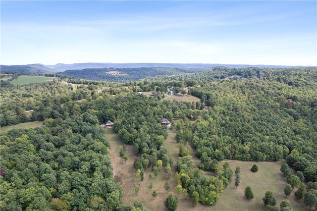 2257 NC 8800, Jasper, AR 72641