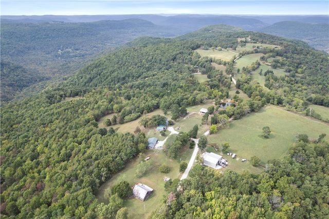 2257 NC 8800, Jasper, AR 72641