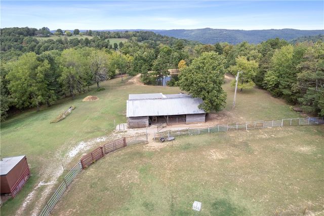 2257 NC 8800, Jasper, AR 72641