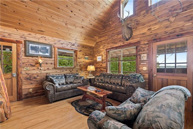 2257 NC 8800, Jasper, AR 72641