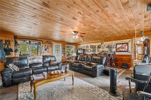 2257 NC 8800, Jasper, AR 72641