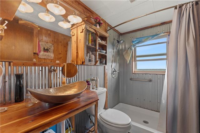 2257 NC 8800, Jasper, AR 72641