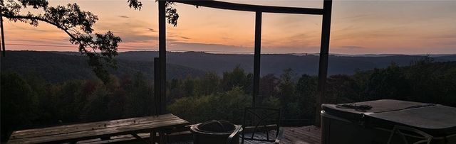 2257 NC 8800, Jasper, AR 72641