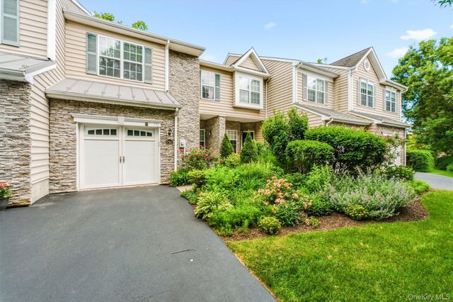 731 Huntington Drive, Fishkill, NY 12524