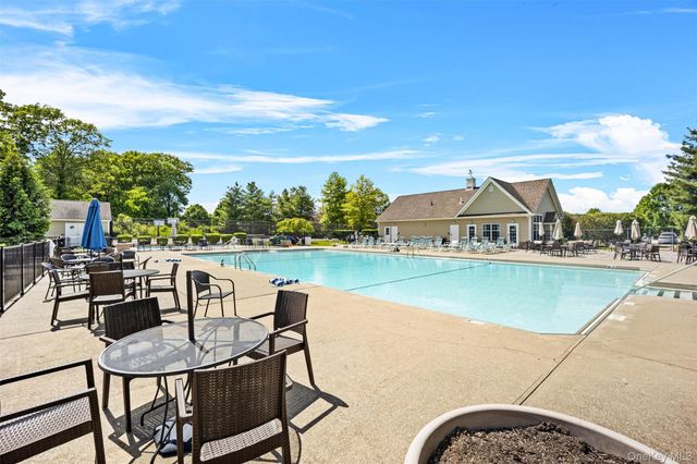 731 Huntington Drive, Fishkill, NY 12524