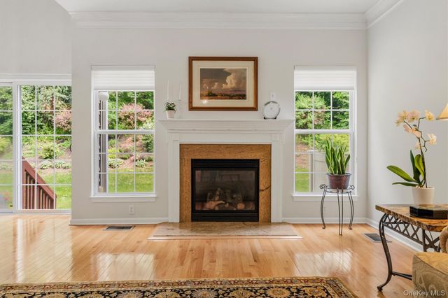 731 Huntington Drive, Fishkill, NY 12524