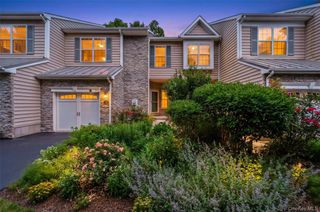 731 Huntington Drive, Fishkill, NY 12524