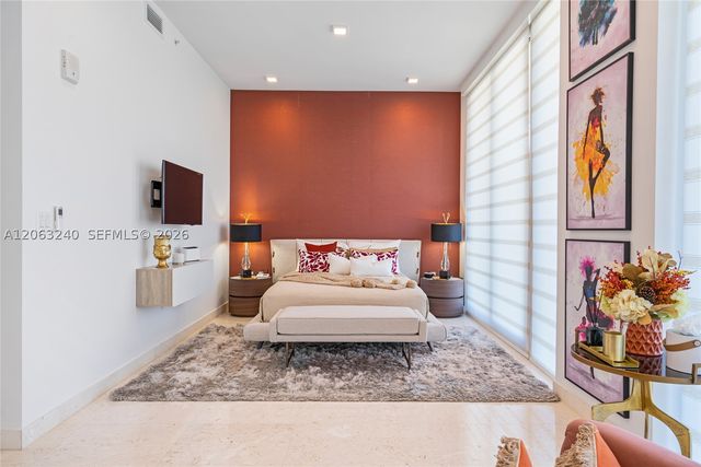 3581 E Glencoe St 505, Miami, FL 33133