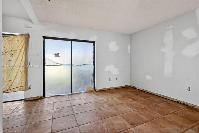 11053 SW 113th Pl, Miami, FL 33176