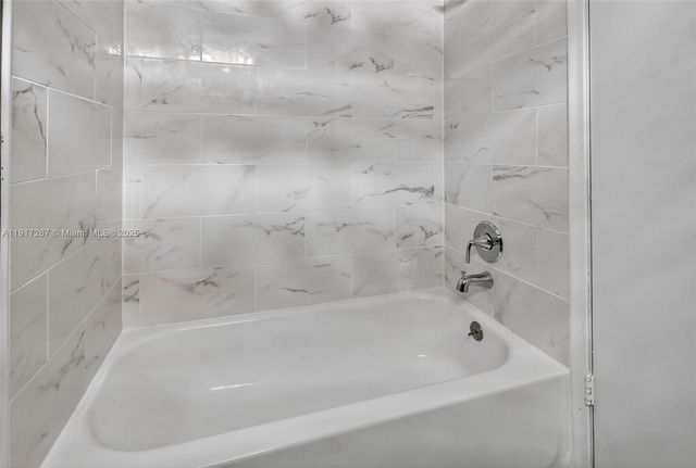 11053 SW 113th Pl, Miami, FL 33176