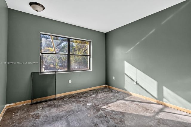 11053 SW 113th Pl, Miami, FL 33176