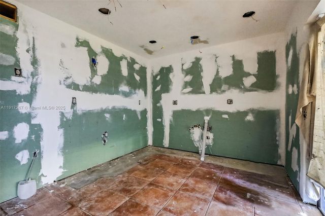 11053 SW 113th Pl, Miami, FL 33176