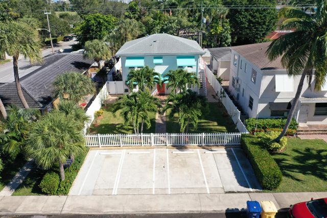 126 N Palmway 1, Lake Worth Beach, FL 33460