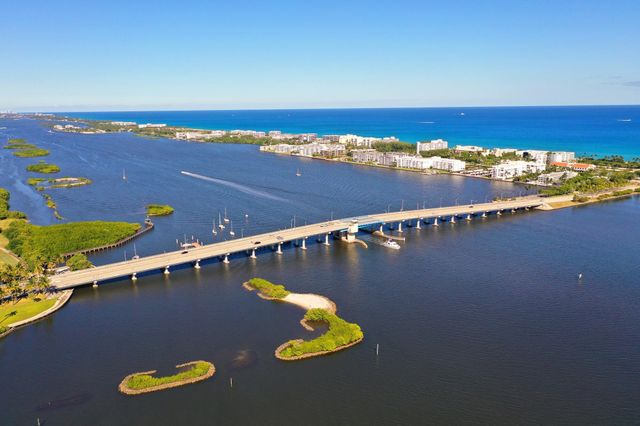 126 N Palmway 1, Lake Worth Beach, FL 33460