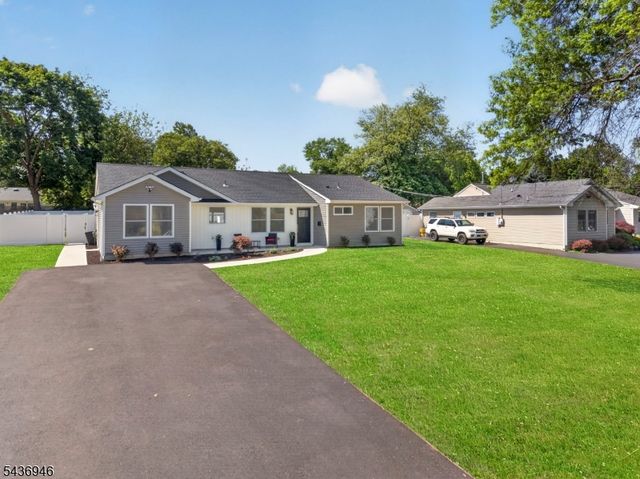 19 Springdale Rd, South Brunswick Twp., NJ 08824