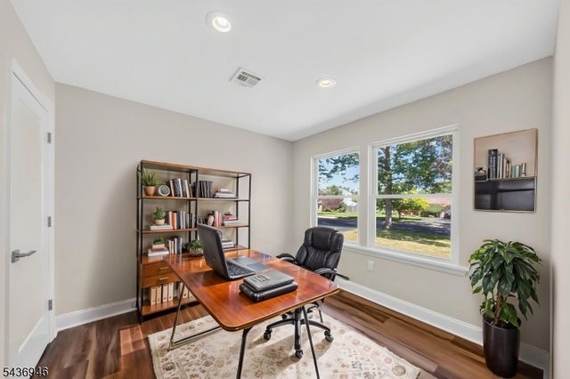 19 Springdale Rd, South Brunswick Twp., NJ 08824