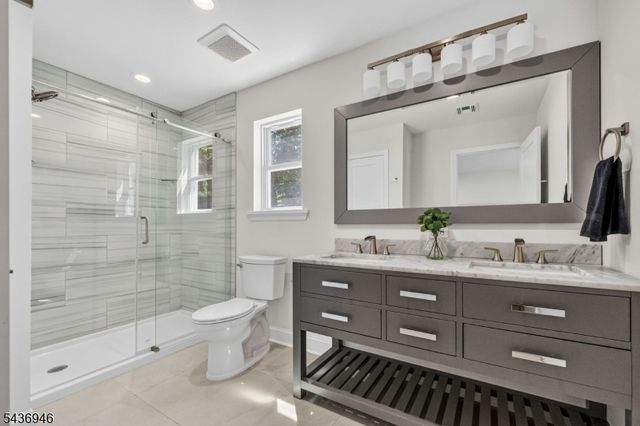 19 Springdale Rd, South Brunswick Twp., NJ 08824