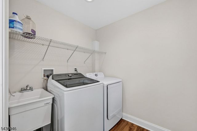 19 Springdale Rd, South Brunswick Twp., NJ 08824