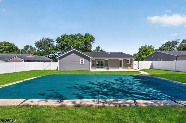 19 Springdale Rd, South Brunswick Twp., NJ 08824