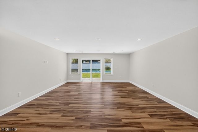 19 Springdale Rd, South Brunswick Twp., NJ 08824