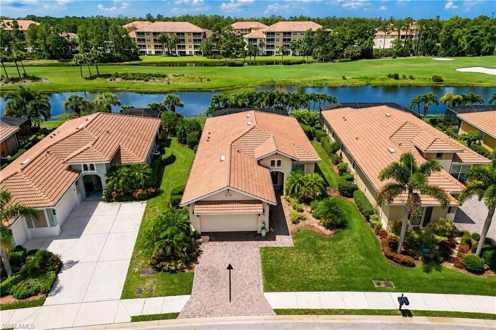 10566 Carena CIR, FORT MYERS, FL 33913 — exterior