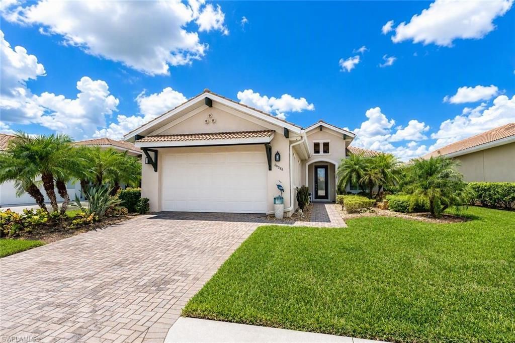 10566 Carena CIR, FORT MYERS, FL 33913 — photo 2