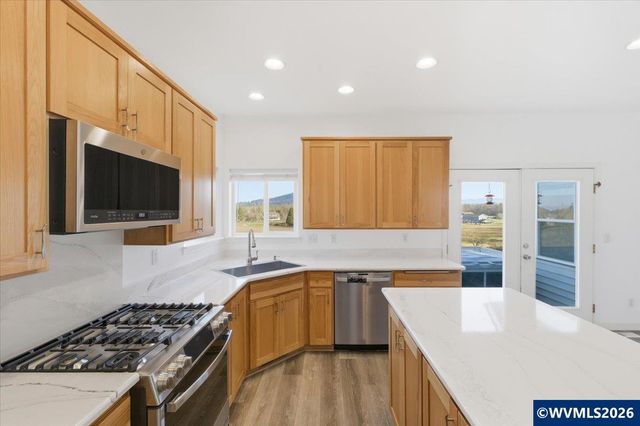 31265 S Main Rd, Lebanon, OR 97355