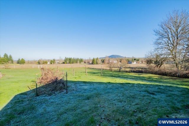 31265 S Main Rd, Lebanon, OR 97355