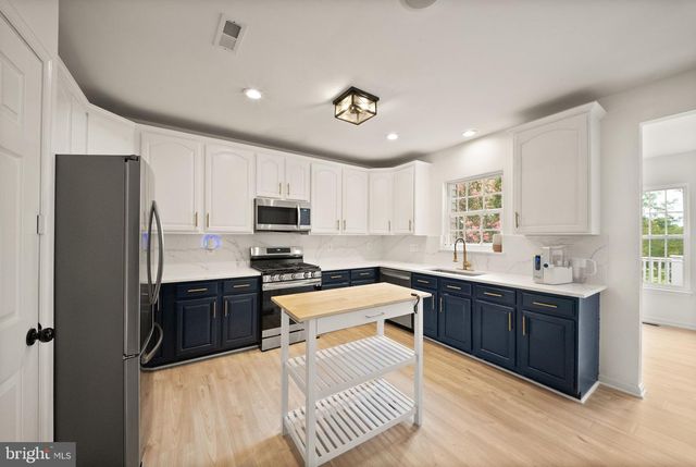 6326 CULLEN PL, Haymarket, VA 20169