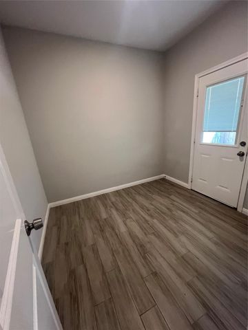 833 Omeara, Montgomery, TX 77316