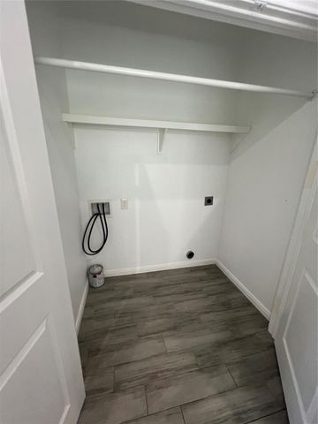 833 Omeara, Montgomery, TX 77316