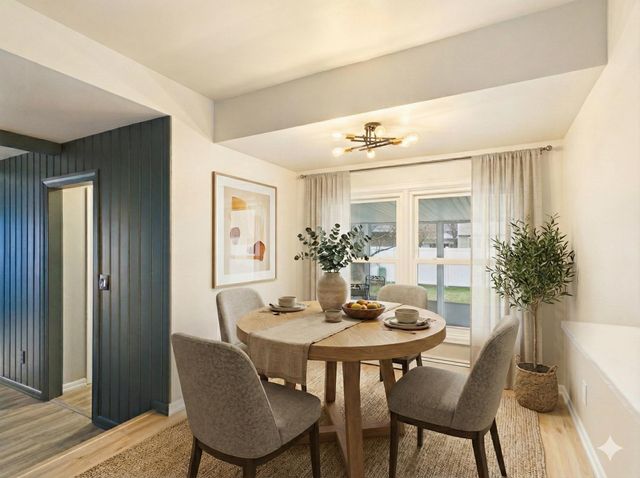 1316 MONTCLAIRE COURT, Appleton, WI 54915