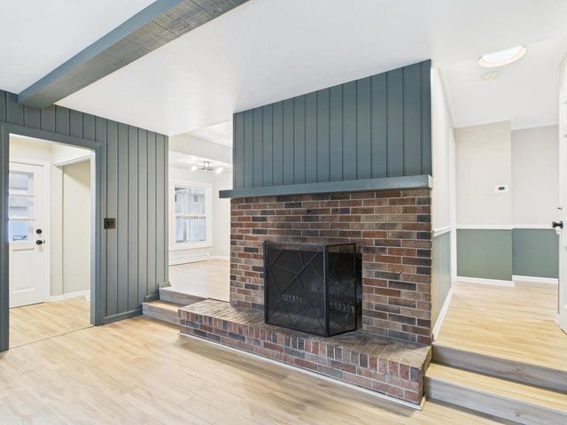 1316 MONTCLAIRE COURT, Appleton, WI 54915