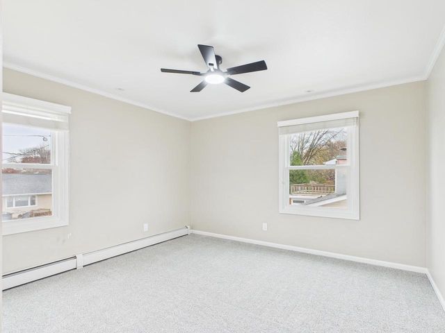 1316 MONTCLAIRE COURT, Appleton, WI 54915