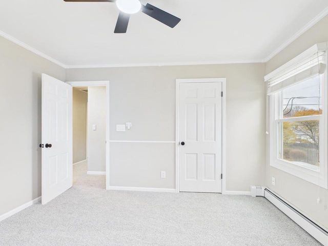 1316 MONTCLAIRE COURT, Appleton, WI 54915